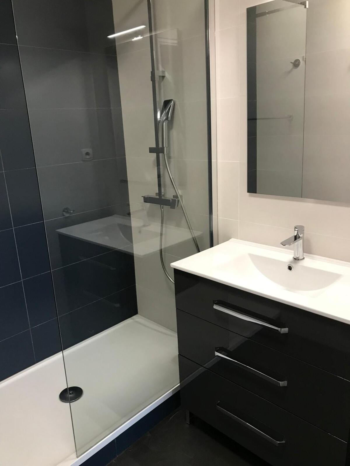 Appartement T4 A 200m De La